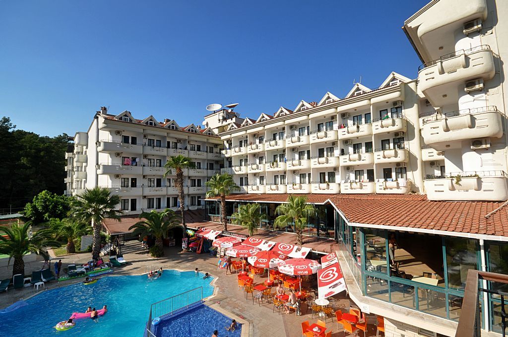 Hotel Pineta Club Мармарис Екстериор снимка